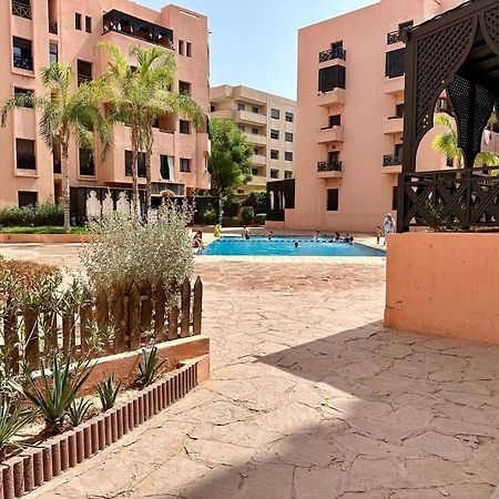 Oasis De Detente Avec Terrasse Et Vue Sur Piscine Marrakesh Exterior foto