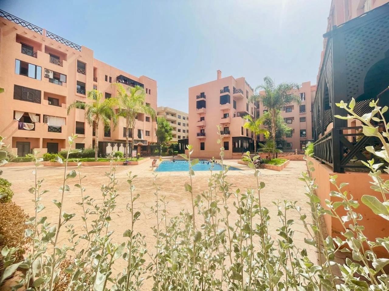 Oasis De Detente Avec Terrasse Et Vue Sur Piscine Marrakesh Exterior foto